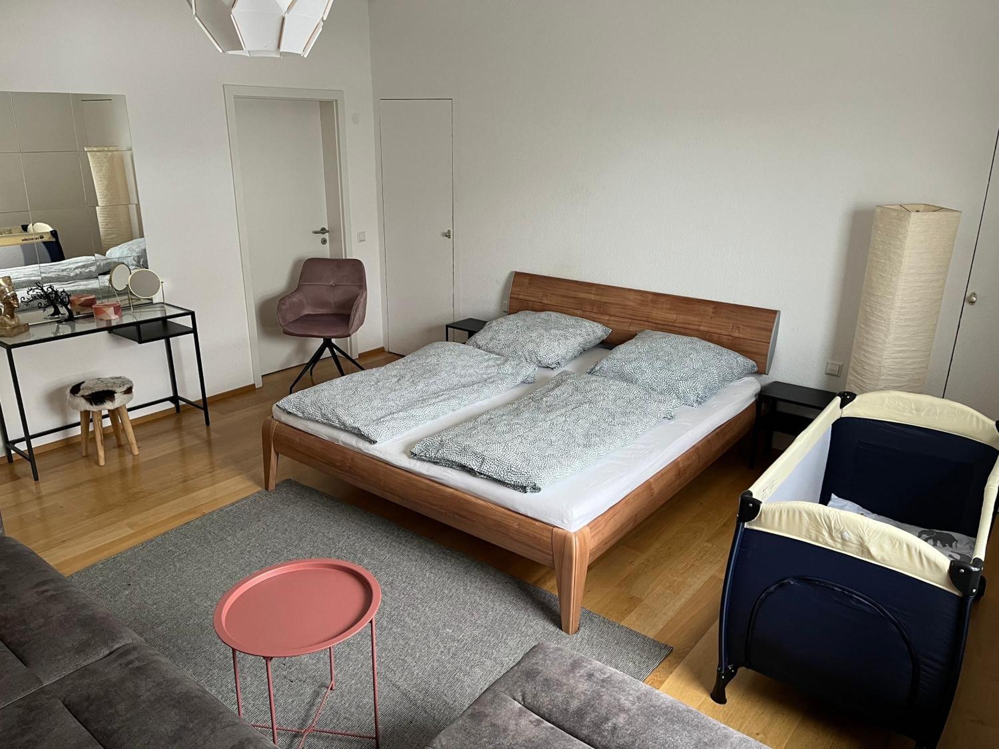 Penthouse Perfekt Fuer Teams, Familien Und Gruppen Apartment Bad Mergentheim Exterior photo